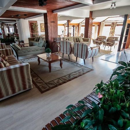 Flat No Residencial Pousada Serrano Centro Грамаду Екстериор снимка