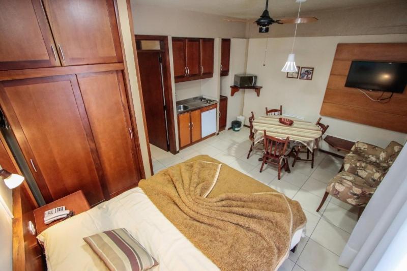 Flat No Residencial Pousada Serrano Centro Грамаду Екстериор снимка